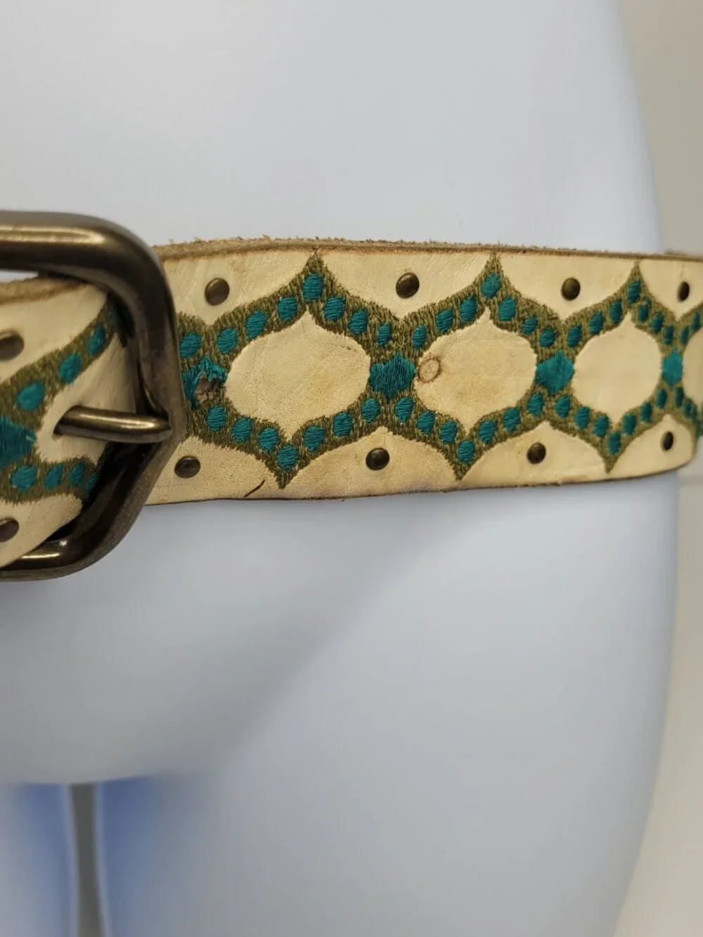 Lucky Brand cream green geometric embroidered boho soho western belt size xl